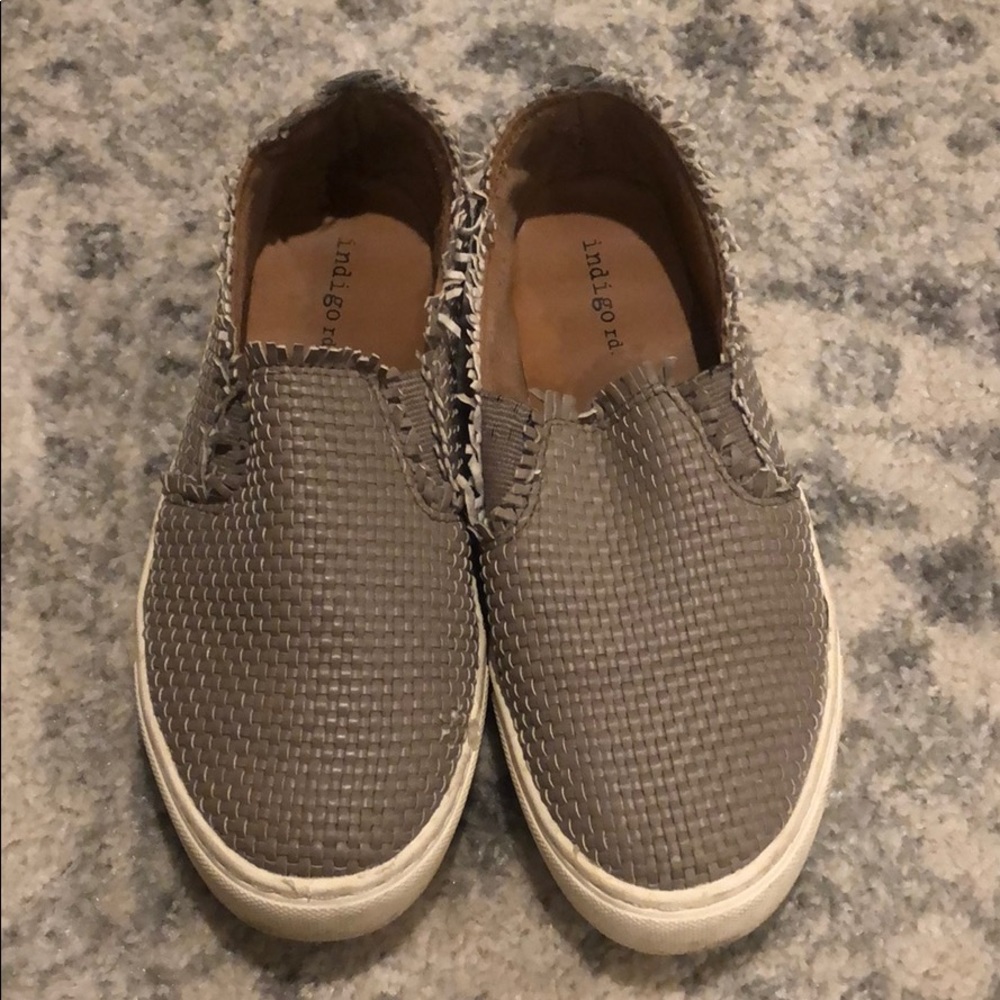 Indigo woven slip ons pearl